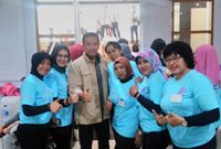 Pengurus dan pelatih ILDI Sidoarjo bersama Menpora Imam Nahrawi