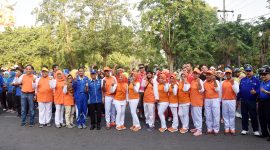 Pengurus Perwatusi Kab. Sidoarjo (kaos oranye) yang telah dikukuhkan bersama pengurus FORMI Kab. Sidoarjo