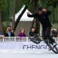Zimmi mengikuti pertandingan BMX Flat Land di China