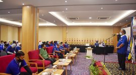 Ketua Umum FORMI Kab. Sidoarjo H. MG. Hadi Sutjipto, S.H., M.M., memberikan semangat kepada klub dan komunitas binaan FORMI Kab. Sidoarjo dalam sambutannya