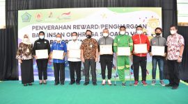 Insan Olahraga penerima penghargaan