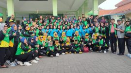 Kelompok pertama pegiat KORMI Kab. Sidoarjo yang berangkat menuju FORNAS VII Jabar 