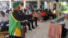 Sekretaris Umum KORMI Kab. Sidoarjo memberikan paparan mengenai kampung olahraga masyarakat
