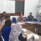 Ketua Umum KORMI Kab. Sidoarjo MG Hadi Sutjipto memimpin rapat penyerahan dana bantuan pembinaan