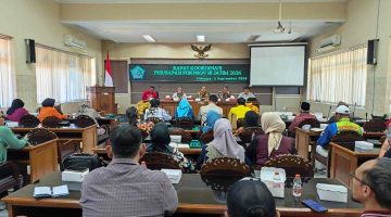 Rapat koordinasi di ruang rapat Delta Karya dipimpin Ketua KORMI Kab. Sidoarjo MG Hadi Sutjipto.